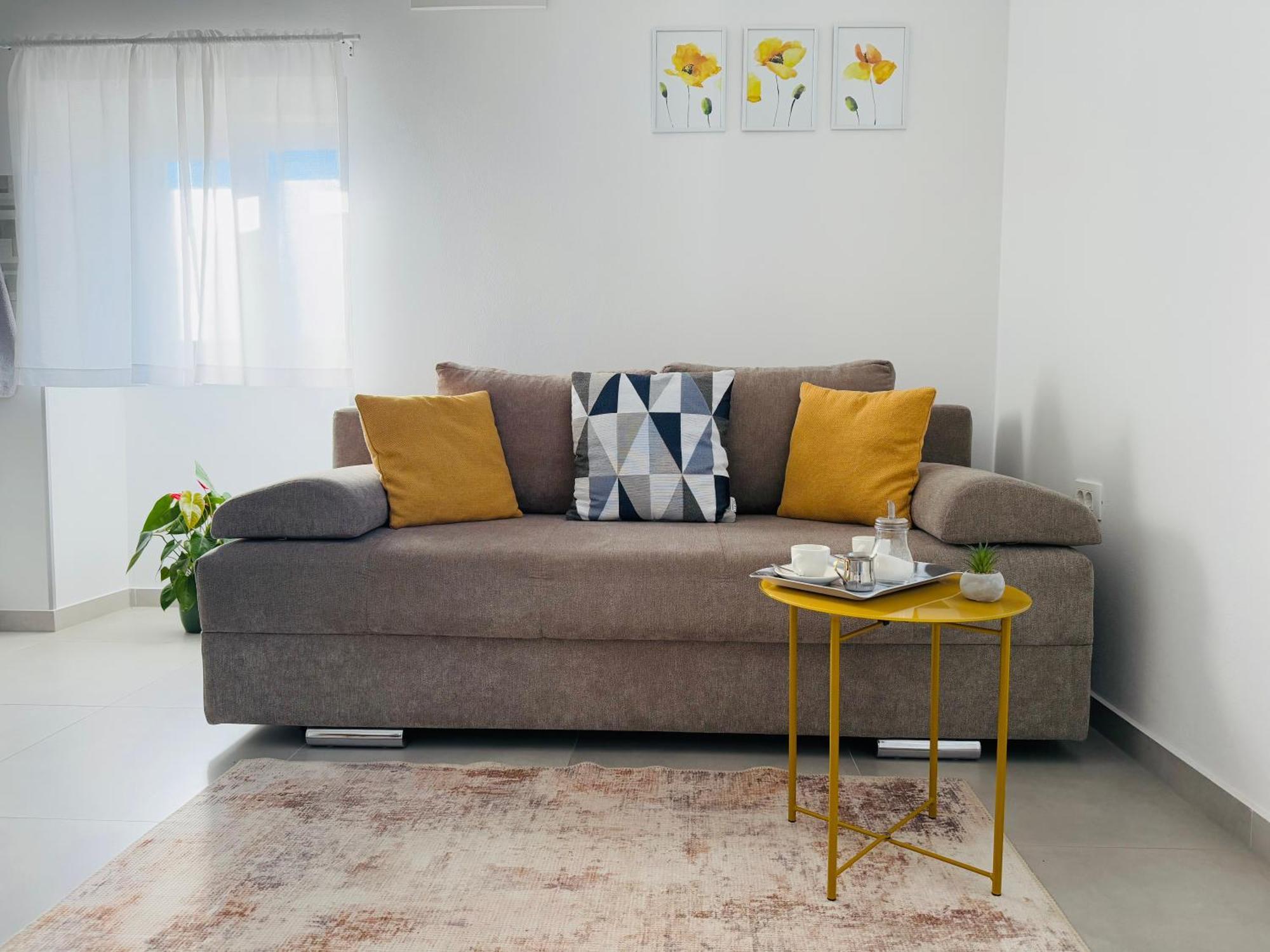 Apartment Erika - For 2 Near The Beach Pula Exteriör bild